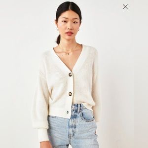 Quince Baby Alpaca-Wool Cropped Cardigan 
Size: M
Color: IVORY
